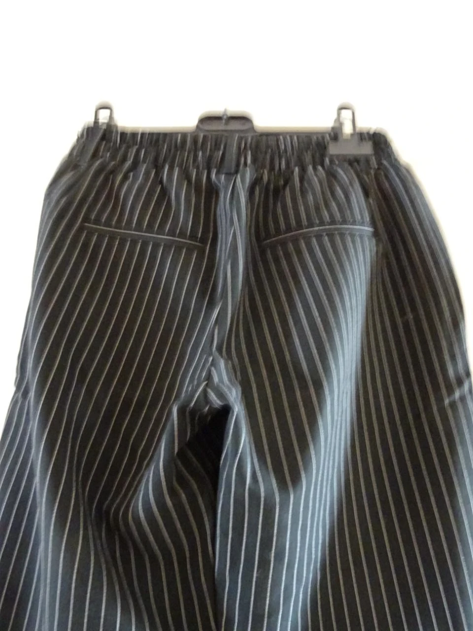 Calça preta com pregas e listras brancas TALLY WEIJL tamanho 34 – photo 2